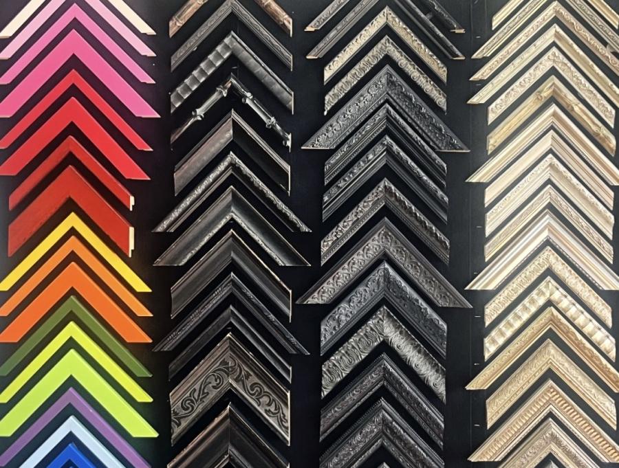 Moulding-Slide-Image.jpg